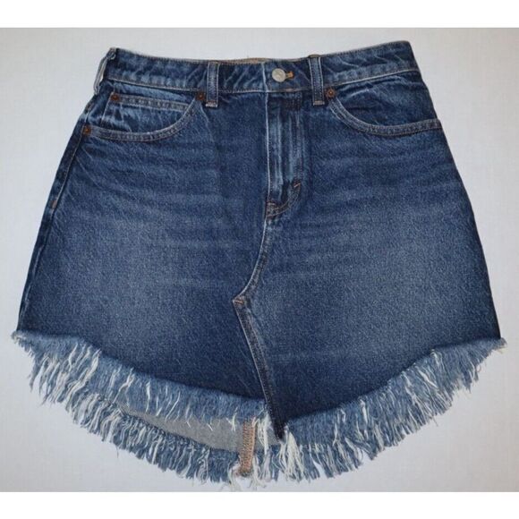 We The Free Women's Sz 26 Blue Bailey Frayed Round Hem Denim Jean Skirt $68 - Picture 1 of 4